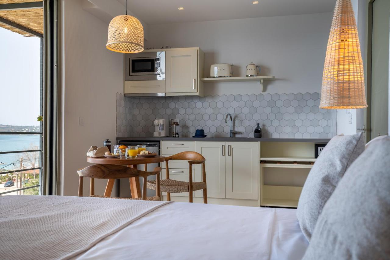 Thea Beachfront Suites In Lourdas Beach Lourdata  Luaran gambar