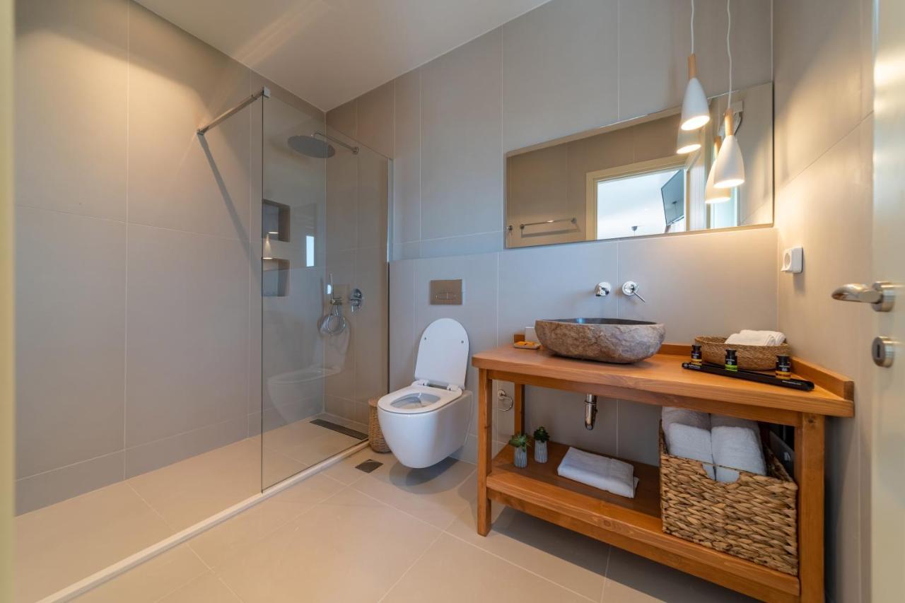 Thea Beachfront Suites In Lourdas Beach Lourdata  Luaran gambar