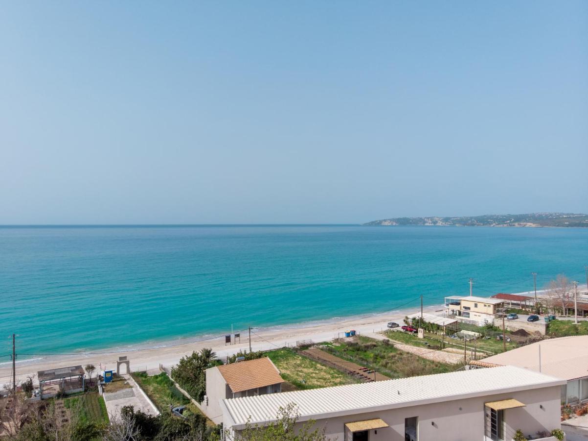 Thea Beachfront Suites In Lourdas Beach Lourdata  Luaran gambar